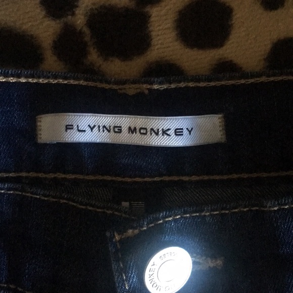 FLYING MONKEY SHORTS !💕 - Picture 4 of 6